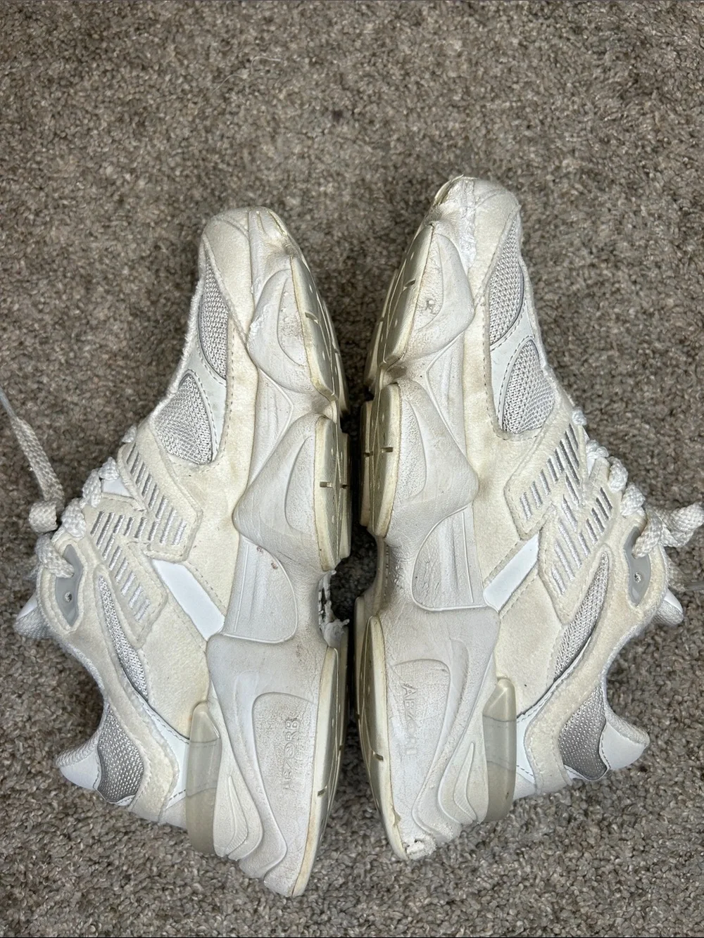 New Balance Kids 9060 Cream/White Chunky Lace-Up Sneakers